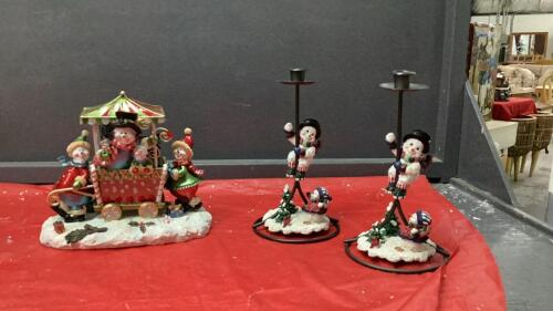 RESIN SNOWMAN CANDLE STICKS & POLY RESIN SNOWMAN FAMILY IN CART