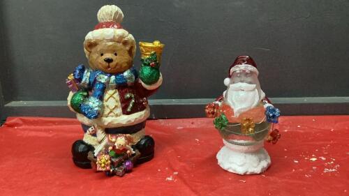 RESIN FIBRE OPTIC BEAR AND SANTA SNOWGLOBE