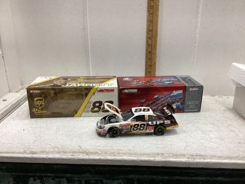 DIE CAST STOCK CAR - DALE JARRETT