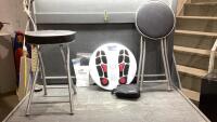 (3)PIECES - DR. HO&rsquo;S FOOT UNIT + (2) FOLDING STOOLS