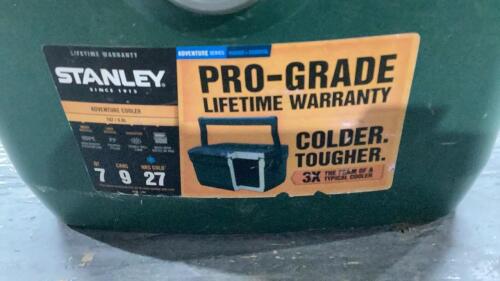 SMALL STANLEY COOLER