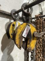 Plate lifting clamps