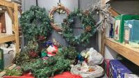 CHRISTMAS GARLAND, WREATHS, WREATH HOLDERS
