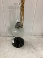 BLACK + WHITE OIL LAMP