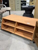 Solid wood rolling stand