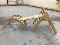 &ldquo;WOOD AND HEARTS&rdquo; WOOD CLIMBING APPARATUS