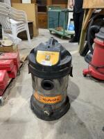 Kubota shop vac