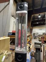 Upright heater