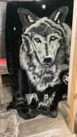 FUZZY/MINK BLANKET OF WOLVES