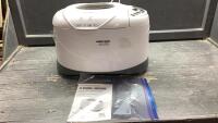 BLACK + DECKER ALL IN ONE BREAD MAKER