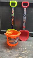 KIDS SAND BUCKET + 2 BIG SHOVELS , 1 SMALL SHOVEL