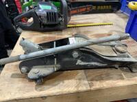Floor jack