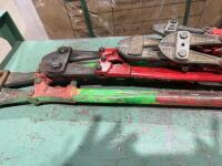 Five bolt cutters
