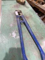 Set of 24 inch bolt cutters