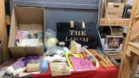 LECLERC LOOM PIECES & ACCESSORIES, YARN, WEAVING BOOKS, CANVAS TOTE
