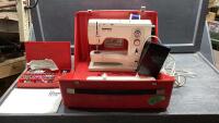 BERNINA RECORD ELECTRONIC SEWING MACHINE