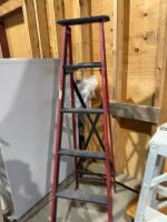 6 foot wooden step ladder