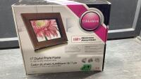 DIGITAL PICTURE FRAME