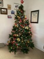 ARTIFICIAL CHRISTMAS TREE W/ LIGHTS & DECORATIONS