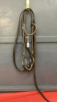 LEATHER BRIDLE W/ SNAFFLE BIT