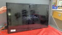 SAMSUNG 32" FLAT SCREEN TV