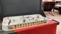 VINTAGE WAYNE GRETZKY'S OVERTIME HOCKEY TABLE TOP HOCKEY GAME