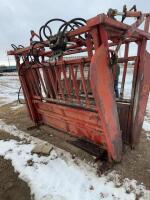 Hydraulic squeeze