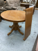 OAK PEDESTAL TABLE