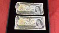 (2) 1973 CANADA $1 BILLS