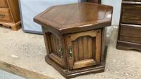 6-SIDED SIDE TABLE W/ INNER STORAGE