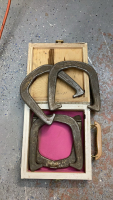 HORSESHOE GAME IN BOX - NO PEGS