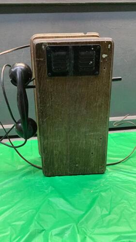 ANTIQUE WOOD WALL PHONE
