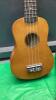 UKELELE W/ NYLON CASE - MARTIN SMITH - 3