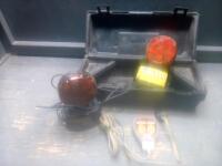 BOX OF WIRELESS MAGNETIC LIGHTS