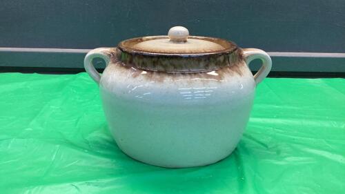 MEDALTA BEAN POT - REDCLIFF POTTERIES