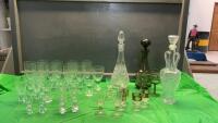 GLASSWARE & DECANTERS
