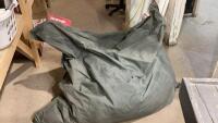 SUMO BEAN BAG CHAIR