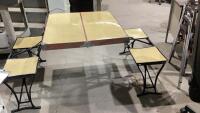 PORTABLE LIGHT WEIGHT PICNIC TABLE