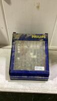 AUTOMOBILE PHILIPS LIGHT BULBS
