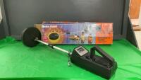 RADIO SHACK METAL DETECTOR