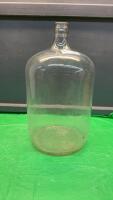 GLASS CARBOY