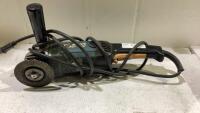 MAKITA CORDED ANGLE GRINDER