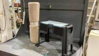 (2) ITEM - SMALL BENCH AND RUG