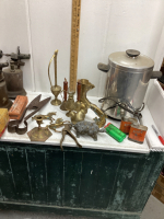 SMALL BRASS COLLECTION. BLOW TORCHES. COFFEE URN