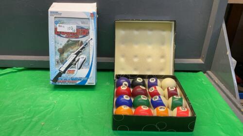WII PRO FISHING CONTROLLER & BILLIARD BALLS