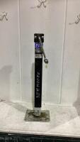 TRAILER JACK PRO SERIES