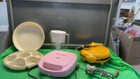 KITCHEN ITEMS - BEATRICE SEED GRINDER, TUPPERWARE VEGGIE SERVER, ETC