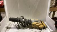 DEMOLITION HAMMER\DEWALT