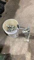 TRAILER JACK STAND/BOLTS