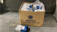 BOX W/ BUFFALO ANTIBACTERIAL HAND WIPES